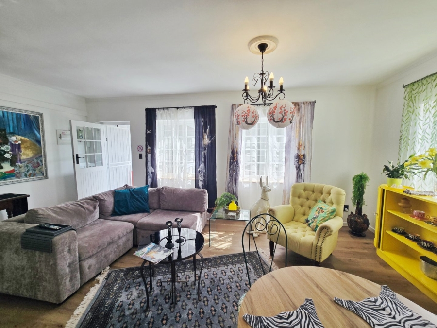 1 Bedroom Property for Sale in Sedgefield Central Western Cape